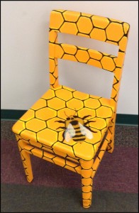 bee chair niles